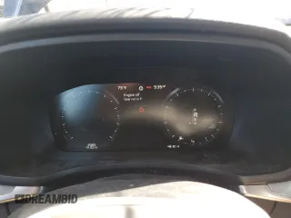 2021 Volvo V60 z VIN YV4102WK7M1074487, wystawiony jako Copart lot #51158164 z przebiegiem 45 862 mil mil oraz . Historia ofert i sprzedaży dostępna na DreamBid. Obrazek 9.