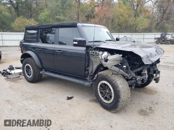 2022 Ford Bronco with VIN 1FMEE5DP9NLA92965, listed as a Copart auction lot 82381544 with 60,744 mi miles and Salvage Title. Bid and sale history available at carsss.com. Image 4.