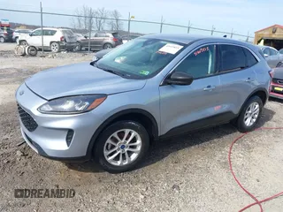 2022 Ford Escape SE with VIN 1FMCU9G65NUB67689, listed as a IAAI auction lot 41619815 with 10,996 mi miles and . Bid and sale history available at DreamBid. Image 2.