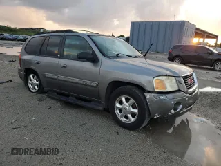 2005 GMC Envoy SLT with VIN 1GKDS13S752232013, listed as a Copart auction lot 83841804 with 307,447 mi miles and Non Repairable. Bid and sale history available at carsss.com. Image 4.