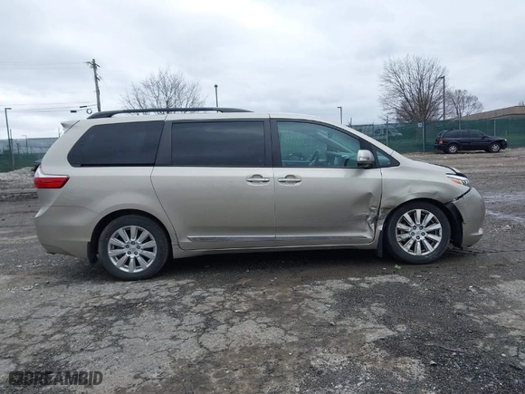 2017 Toyota Sienna XLE with VIN 5TDDZ3DC9HS166409, listed as a IAAI auction lot 41796702 with NaN miles. Bid and sale history available at carsss.com. Image 12.