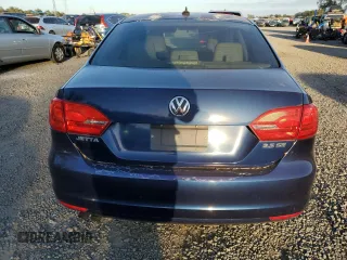 2011 Volkswagen Jetta SE with VIN 3VWDX7AJ8BM022225, listed as a Copart auction lot 84355224 with 101,887 mi miles and Clean title. Bid and sale history available at DreamBid. Image 6.