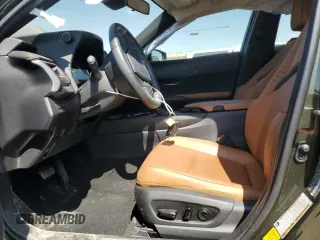 2022 Lexus UX with VIN JTHX3JBH9N2053479, listed as a Copart auction lot 70495194 with 36,481 mi miles and Salvage Title. Bid and sale history available at carsss.com. Image 7.