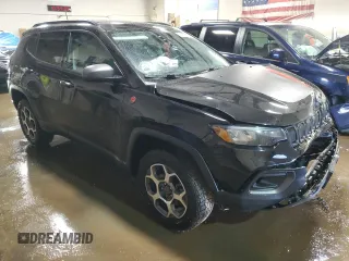 2022 Jeep Compass Trailhawk z VIN 3C4NJDDB5NT148368, wystawiony jako Copart lot #48808755 z przebiegiem 62 060 mil mil oraz Szkoda całkowita • Salvage title. Historia ofert i sprzedaży dostępna na DreamBid. Obrazek 4.