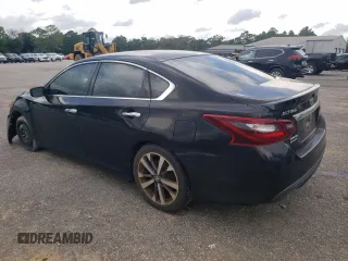 2017 Nissan Altima SL with VIN 1N4BL3AP8HC174041, listed as a Copart auction lot 64441205 with 113,911 mi miles and Clean title. Bid and sale history available at DreamBid. Image 2.