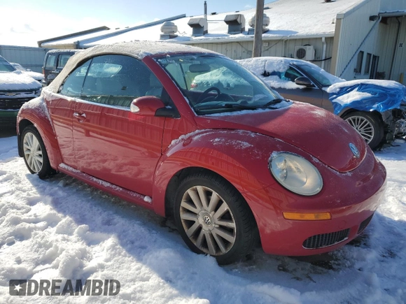 2008 Volkswagen Beetle SE with VIN 3VWRF31Y28M416018, listed as a Copart auction lot 88209925 with 90,529 mi miles and Salvage title. Bid and sale history available at DreamBid. Image 4.