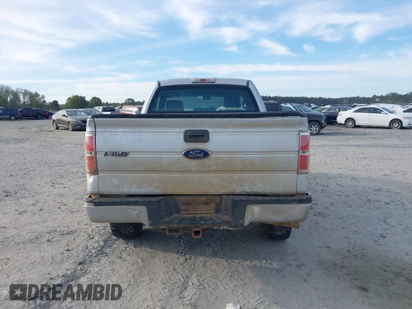 2013 Ford F-150 XL with VIN 1FTMF1EF0DKG39315, listed as a IAAI auction lot 41893600 with 254,727 mi miles. Bid and sale history available at carsss.com. Image 16.
