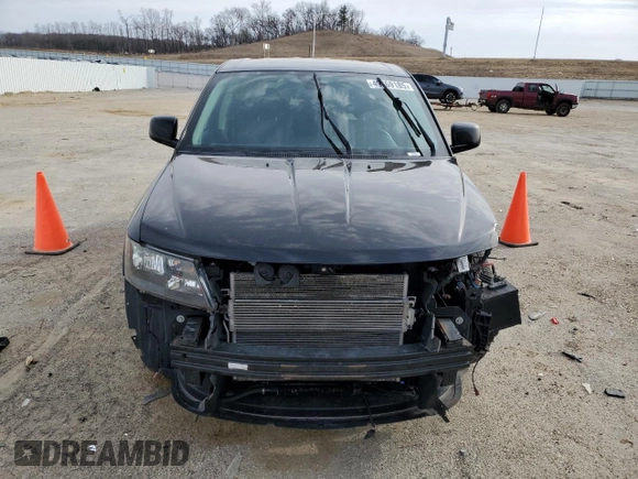 2019 Dodge Journey GT with VIN 3C4PDDEG4KT694925, listed as a Copart auction lot 49669185 with 118,355 mi miles and Salvage title. Bid and sale history available at DreamBid. Image 5.