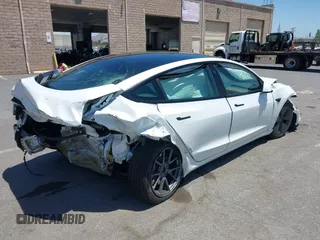 2023 Tesla Model 3 с VIN 5YJ3E1EAXPF568984, выставлен на аукционе IAAI как лот 42346535 с пробегом 32 242 миль миль и . История ставок и продаж доступна на DreamBid. Изображение 4.