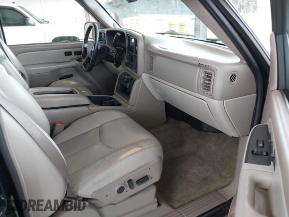 2003 Chevrolet Tahoe LS with VIN 1GNEK13ZX3J298949, listed as a IAAI auction lot 41896617 with 170,339 mi miles and . Bid and sale history available at DreamBid. Image 5.
