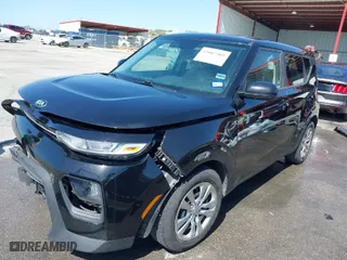 2021 Kia Soul LX with VIN KNDJ23AU0M7785991, listed as a IAAI auction lot 42007305 with 59,844 mi miles. Bid and sale history available at carsss.com. Image 2.