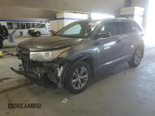 2015 Toyota Highlander XLE z VIN 5TDJKRFH8FS167535, wystawiony jako Copart lot #55389675 z przebiegiem 179 006 mil mil oraz Szkoda całkowita • Salvage title. Historia ofert i sprzedaży dostępna na DreamBid. Obrazek 1.
