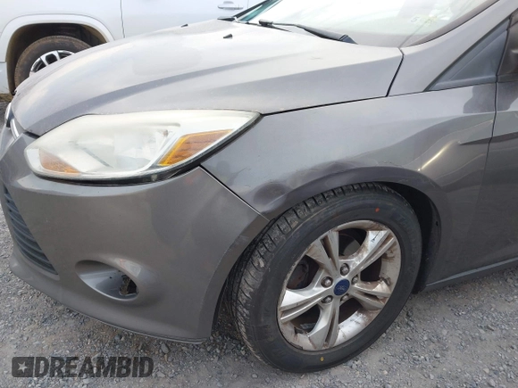 2013 Ford Focus SE with VIN 1FADP3F23DL242069, listed as a IAAI auction lot 41781817 with 265,630 mi miles. Bid and sale history available at carsss.com. Image 12.