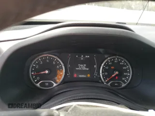 2018 Jeep Renegade Latitude with VIN ZACCJBBB6JPJ32919, listed as a Copart auction lot 54536315 with 106,293 mi miles and Clean Title. Bid and sale history available at carsss.com. Image 9.
