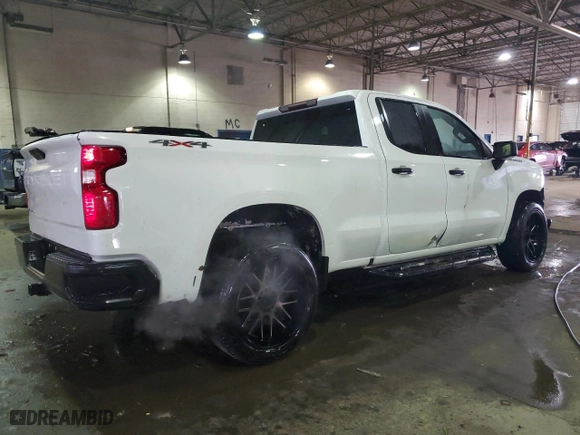 2019 Chevrolet Silverado 1500 Work Truck with VIN 1GCRYAEF7KZ186475, listed as a Copart auction lot 46179385 with 218,126 mi miles and Salvage Title. Bid and sale history available at carsss.com. Image 3.