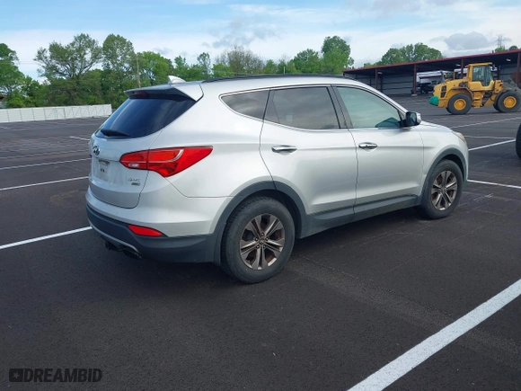2013 Hyundai Santa Fe Sport with VIN 5XYZUDLB1DG051507, listed as a IAAI auction lot 42068612 with 253,473 mi miles. Bid and sale history available at carsss.com. Image 4.