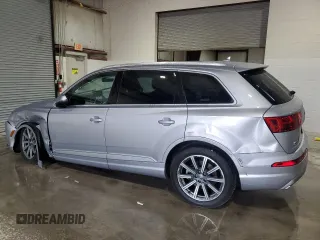 2018 Audi Q7 Premium Plus z VIN WA1LAAF71JD045991, wystawiony jako Copart lot #61437075 z przebiegiem 33 702 mil mil oraz Szkoda całkowita • Salvage title. Historia ofert i sprzedaży dostępna na DreamBid. Obrazek 2.