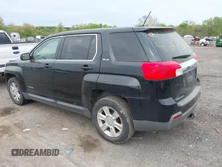 2013 GMC Terrain SLE z VIN 2GKALMEKXD6279729, wystawiony jako IAAI lot #42128826 z przebiegiem 151 318 mil mil oraz . Historia ofert i sprzedaży dostępna na DreamBid. Obrazek 3.