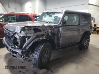 2023 Ford Bronco with VIN 1FMDE5AH9PLB83620, listed as a Copart auction lot 60644035 with 6,700 mi miles and Salvage title. Bid and sale history available at DreamBid. Image 1.