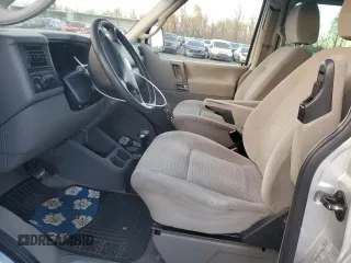 2003 Volkswagen EuroVan MV с VIN WV2MB47053H002505, выставлен на аукционе Copart как лот 83840884 с пробегом 250 786 миль миль и Чистый • Clean title. История ставок и продаж доступна на DreamBid. Изображение 7.