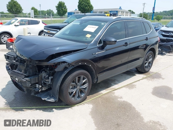 2023 Volkswagen Tiguan SE with VIN 3VVNB7AX5PM017938, listed as a IAAI auction lot 42453818 with 177,906 mi miles and . Bid and sale history available at DreamBid. Image 19.