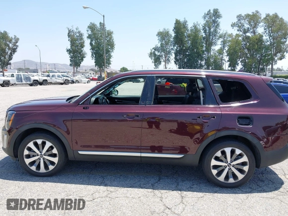 2020 Kia Telluride S with VIN 5XYP64HC5LG010282, listed as a IAAI auction lot 42532923 with 72,941 mi miles and . Bid and sale history available at DreamBid. Image 15.