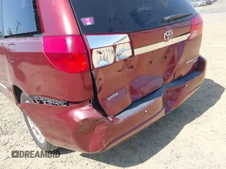 2004 Toyota Sienna XLE z VIN 5TDZA22C04S005175, wystawiony jako IAAI lot #42066920 z przebiegiem 240 854 mil mil oraz . Historia ofert i sprzedaży dostępna na DreamBid. Obrazek 6.