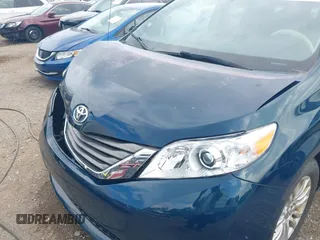2011 Toyota Sienna XLE AAS with VIN 5TDYK3DC6BS045303, listed as a IAAI auction lot 42515203 with 205,904 mi miles and . Bid and sale history available at DreamBid. Image 18.
