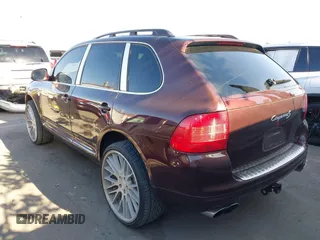 2006 Porsche Cayenne S with VIN WP1AB29P56LA62851, listed as a IAAI auction lot 41986415 with 197,783 mi miles. Bid and sale history available at carsss.com. Image 3.