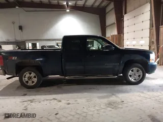 2009 Chevrolet Silverado 1500 LTZ with VIN 1GCEK39J19Z274622, listed as a IAAI auction lot 41352625 with 213,255 mi miles. Bid and sale history available at carsss.com. Image 13.