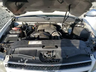 2008 Chevrolet Tahoe 1LT with VIN 1GNFC13J18R257002, listed as a Copart auction lot 50501195 with 216,091 mi miles and Salvage title. Bid and sale history available at DreamBid. Image 13.