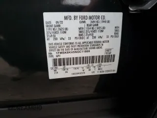 2022 Ford Explorer ST-Line z VIN 1FMSK8KH5NGC11869, wystawiony jako Copart lot #84144234 z przebiegiem 32 274 mil mil oraz Nie do naprawy • Non repairable. Historia ofert i sprzedaży dostępna na DreamBid. Obrazek 14.