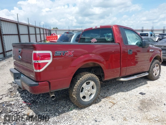 2014 Ford F-150 XL z VIN 1FTMF1EF7EKF78370, wystawiony jako IAAI lot #39745388 z przebiegiem 185 536 mil mil oraz . Historia ofert i sprzedaży dostępna na DreamBid. Obrazek 4.