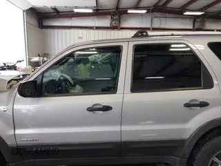 2002 Ford Escape XLT Choice с VIN 1FMYU041X2KD64911, выставлен на аукционе IAAI как лот 41590864 с пробегом 109 968 миль миль и . История ставок и продаж доступна на DreamBid. Изображение 14.