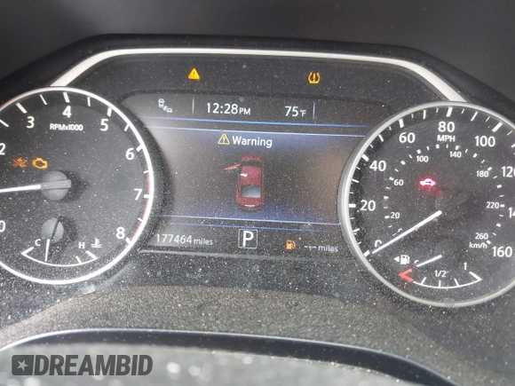 2016 Nissan Maxima S with VIN 1N4AA6AP3GC401332, listed as a IAAI auction lot 42371607 with 177,464 mi miles and . Bid and sale history available at DreamBid. Image 7.