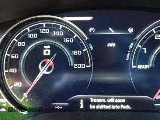 2019 BMW M5 Competition z VIN WBSJF0C57KB285614, wystawiony jako IAAI lot #39011419 z przebiegiem Nie podano mil oraz . Historia ofert i sprzedaży dostępna na DreamBid. Obrazek 14.