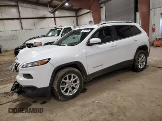 2015 Jeep Cherokee Latitude with VIN 1C4PJMCS1FW710157, listed as a Copart auction lot 49571435 with 89,780 mi miles and Clean Title. Bid and sale history available at DreamBid. Image 1.