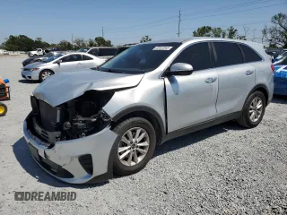 2020 Kia Sorento LX V6 with VIN 5XYPG4A56LG621267, listed as a Copart auction lot 52922345 with 101,289 mi miles and Salvage Title. Bid and sale history available at carsss.com. Image 1.
