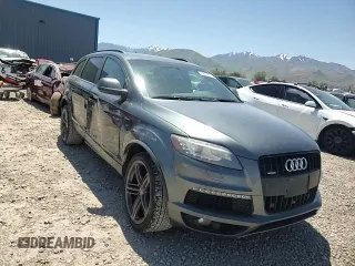 2015 Audi Q7 S line Prestige with VIN WA1DGAFE9FD002055, listed as a Copart auction lot 58073635 with 165,304 mi miles and Salvage title. Bid and sale history available at DreamBid. Image 13.