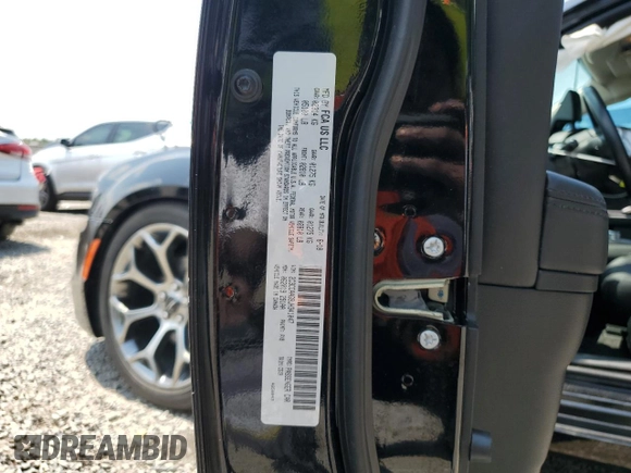 2018 Chrysler 300 Touring z VIN 2C3CCAAG9JH341047, wystawiony jako Copart lot #55899205 z przebiegiem 24 658 mil mil oraz Szkoda całkowita • Salvage title. Historia ofert i sprzedaży dostępna na DreamBid. Obrazek 12.