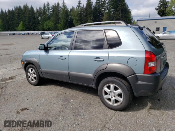 2005 Hyundai Tucson GLS with VIN KM8JN72D75U142775, listed as a Copart auction lot 53075834 with 174,100 mi miles and Salvage Title. Bid and sale history available at carsss.com. Image 2.