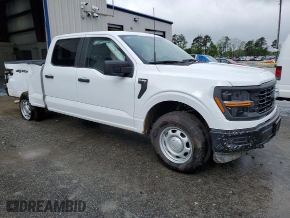 2024 Ford F-150 XL с VIN 1FTFW1L51RKE26285, выставлен на аукционе Copart как лот 50971705 с пробегом 4 800 миль миль и Списание • Salvage title. История ставок и продаж доступна на DreamBid. Изображение 4.