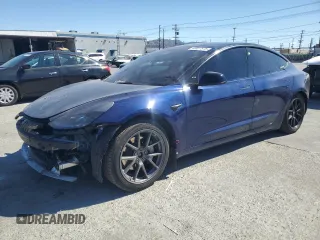 2022 Tesla Model 3 Long Range with VIN 5YJ3E1EB1NF339163, listed as a Copart auction lot 46837575 with 134,890 mi miles and Salvage Title. Bid and sale history available at carsss.com. Image 1.