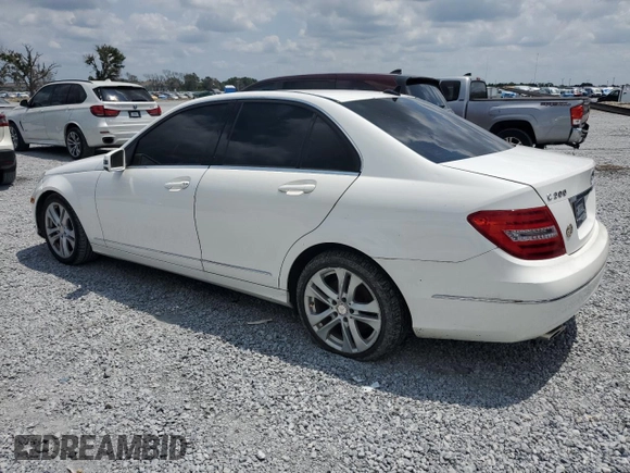 2013 Mercedes-Benz C 300 Sport with VIN WDDGF8AB0DR284569, listed as a Copart auction lot 56630195 with 99,726 mi miles and Clean Title. Bid and sale history available at DreamBid. Image 3.