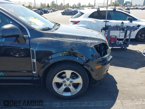 2014 Chevrolet Captiva Sport LT with VIN 3GNAL3EK1ES590157, listed as a IAAI auction lot 42018777 with 125,837 mi miles. Bid and sale history available at carsss.com. Image 6.