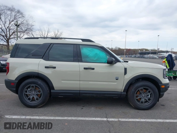 2024 Ford Bronco Sport Big Bend z VIN 3FMCR9B64RRF67202, wystawiony jako IAAI lot #42028035 z przebiegiem 454 mil mil oraz . Historia ofert i sprzedaży dostępna na DreamBid. Obrazek 13.