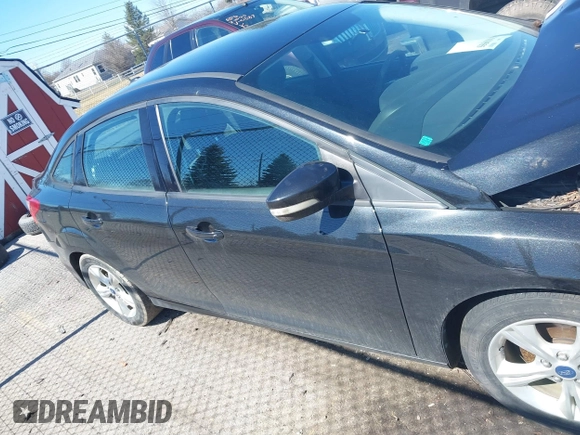 2014 Ford Focus SE with VIN 1FADP3F22EL207587, listed as a IAAI auction lot 41818555 with 119,811 mi miles. Bid and sale history available at carsss.com. Image 13.
