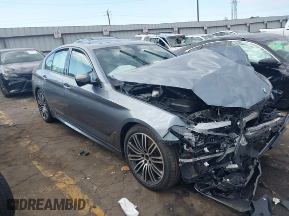 2018 BMW 5 Series M550i xDrive with VIN WBAJB9C53JB286035, listed as a IAAI auction lot 40590380 with 57,072 mi miles and . Bid and sale history available at carsss.com. Image 1.