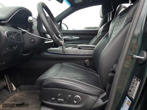 2022 Genesis GV70 3.5T Sport with VIN KMUMCDTC3NU016907, listed as a Copart auction lot 70568194 with 21,645 mi miles and Salvage Title. Bid and sale history available at carsss.com. Image 7.