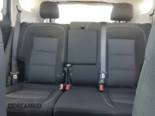 2024 GMC Terrain SLE z VIN 3GKALMEG3RL345620, wystawiony jako Copart lot #63910315 z przebiegiem 22 888 mil mil oraz Czysty tytuł • Clean title. Historia ofert i sprzedaży dostępna na DreamBid. Obrazek 10.